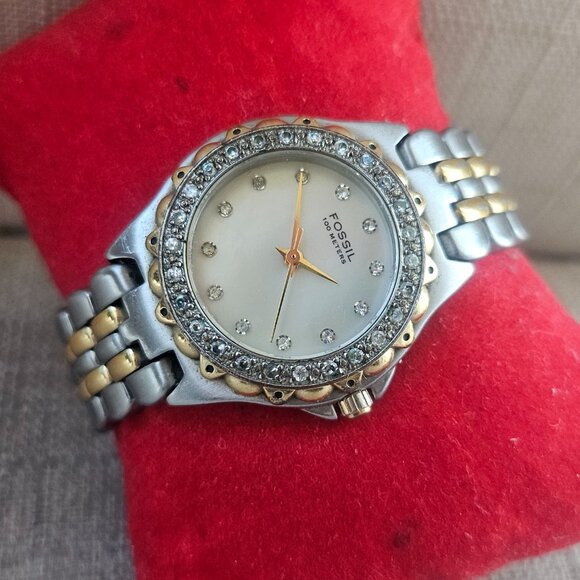Fossil Women Wrsitwatch Crystals Accent Face Silver/Gold Tone Quartz Watch - Picture 3 of 14